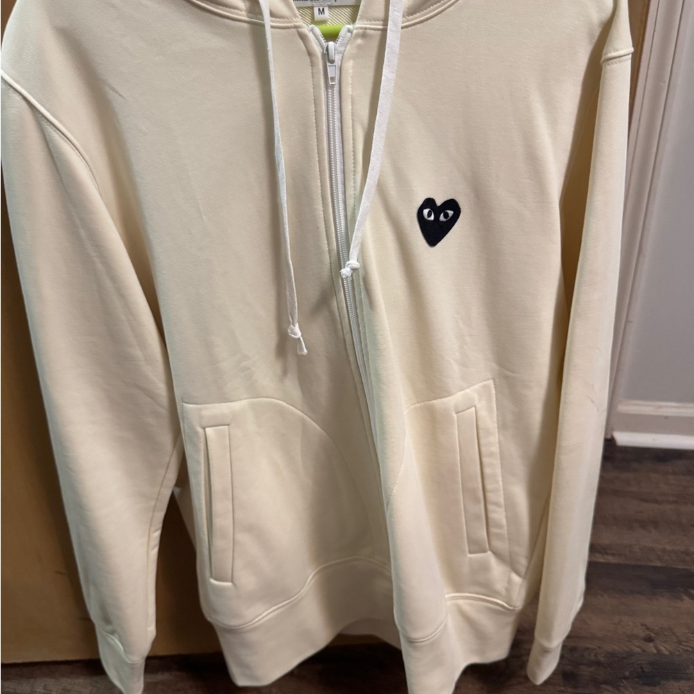 Cream Zip Up Sweater with Hood and Heart Emblem